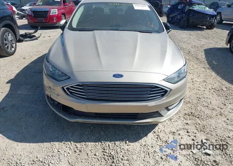 2018 Ford Fusion Hybrid Se z USA, uszkodzony, nr VIN 3FA6P0LU9JR269819
